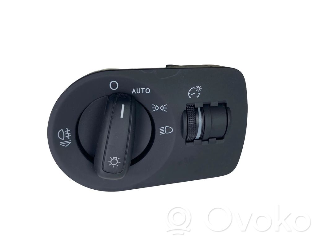 Audi A1 Light switch 