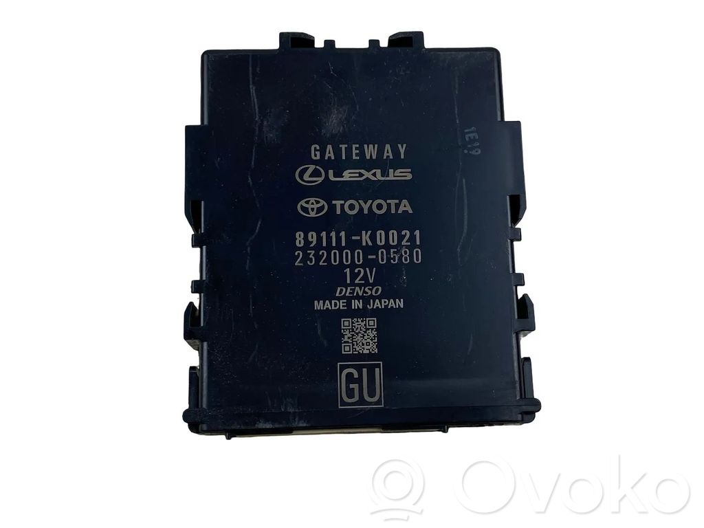 Toyota Yaris XP210 Módulo de control Gateway 