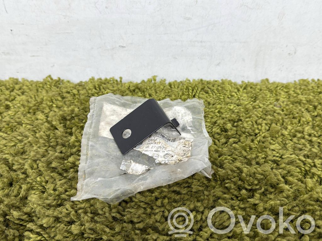 Opel Corsa E Support de radiateur sur cadre face avant 