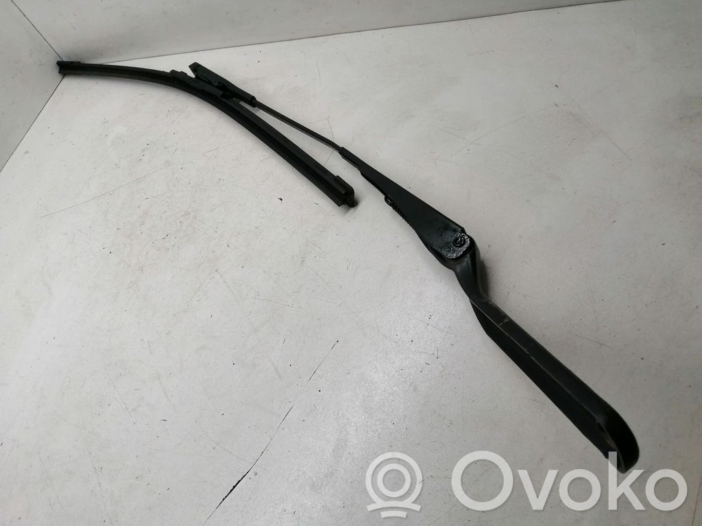 BMW 1 E81 E87 Wischerarm vorne 