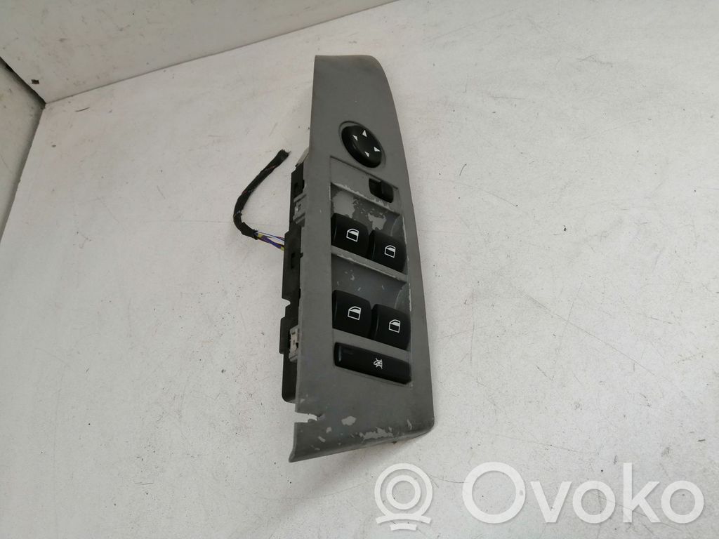 Electric window control switch   6951906,391539AD03