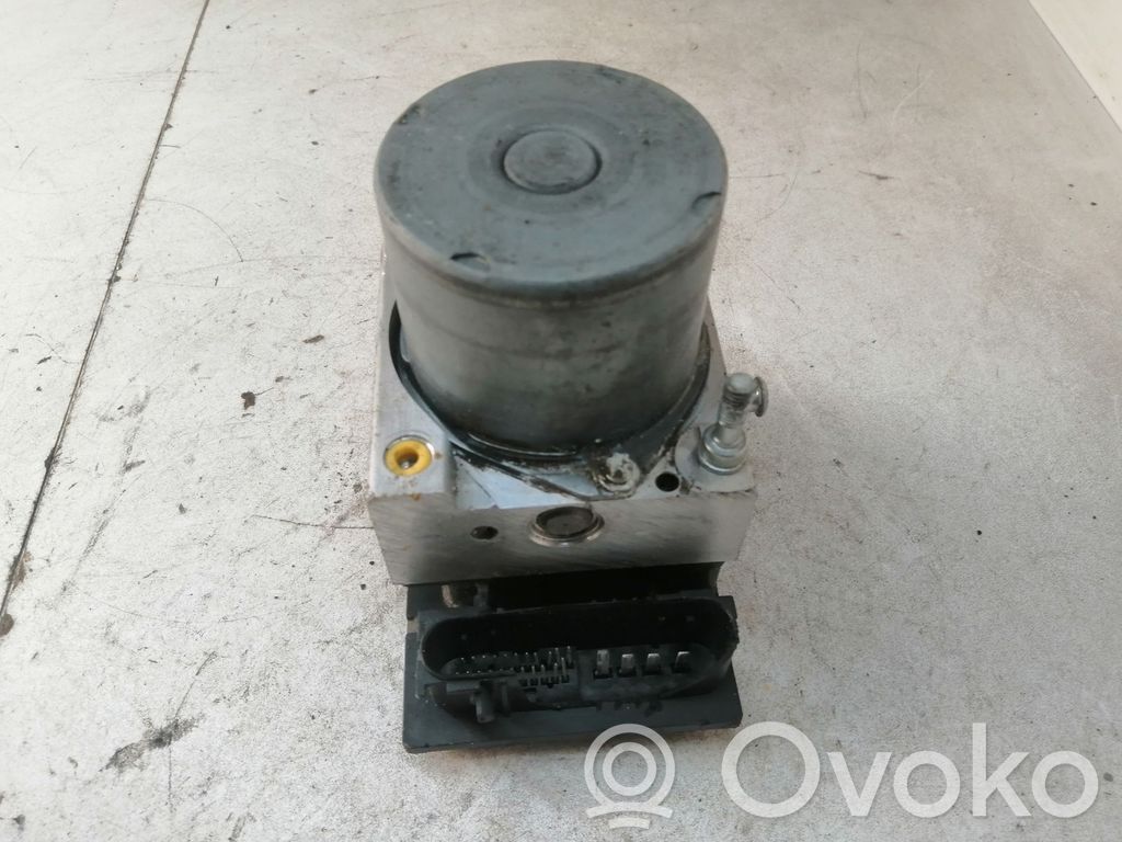 Subaru Impreza II ABS Blokas 