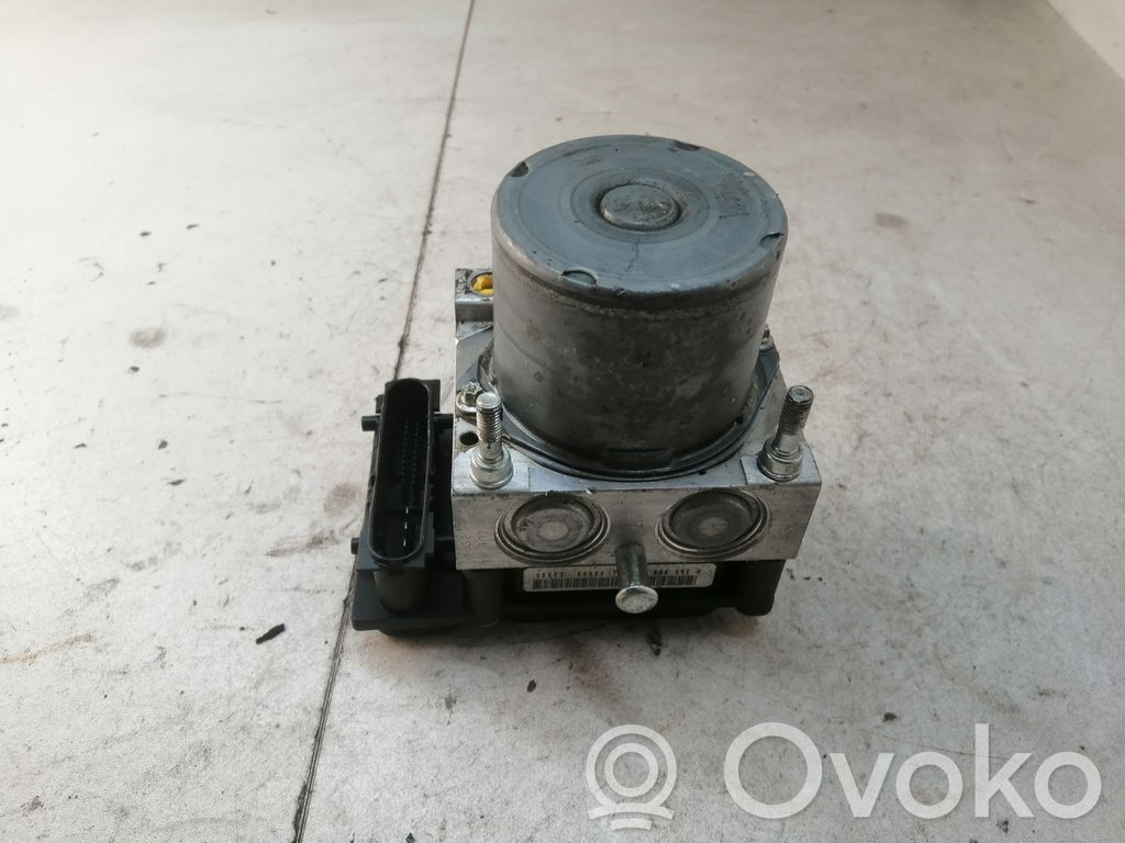 Subaru Impreza II Bomba de ABS 