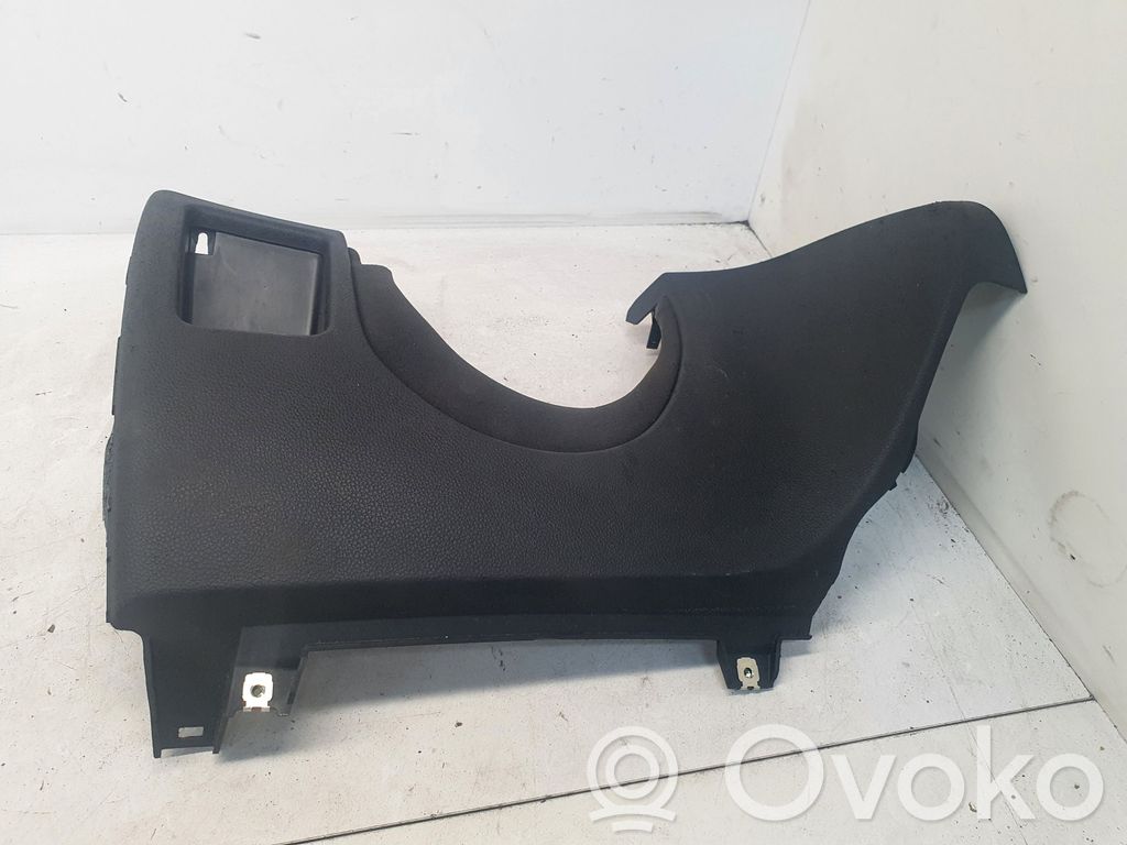 BMW 1 E81 E87 Panelės apdailos skydas (apatinis) 