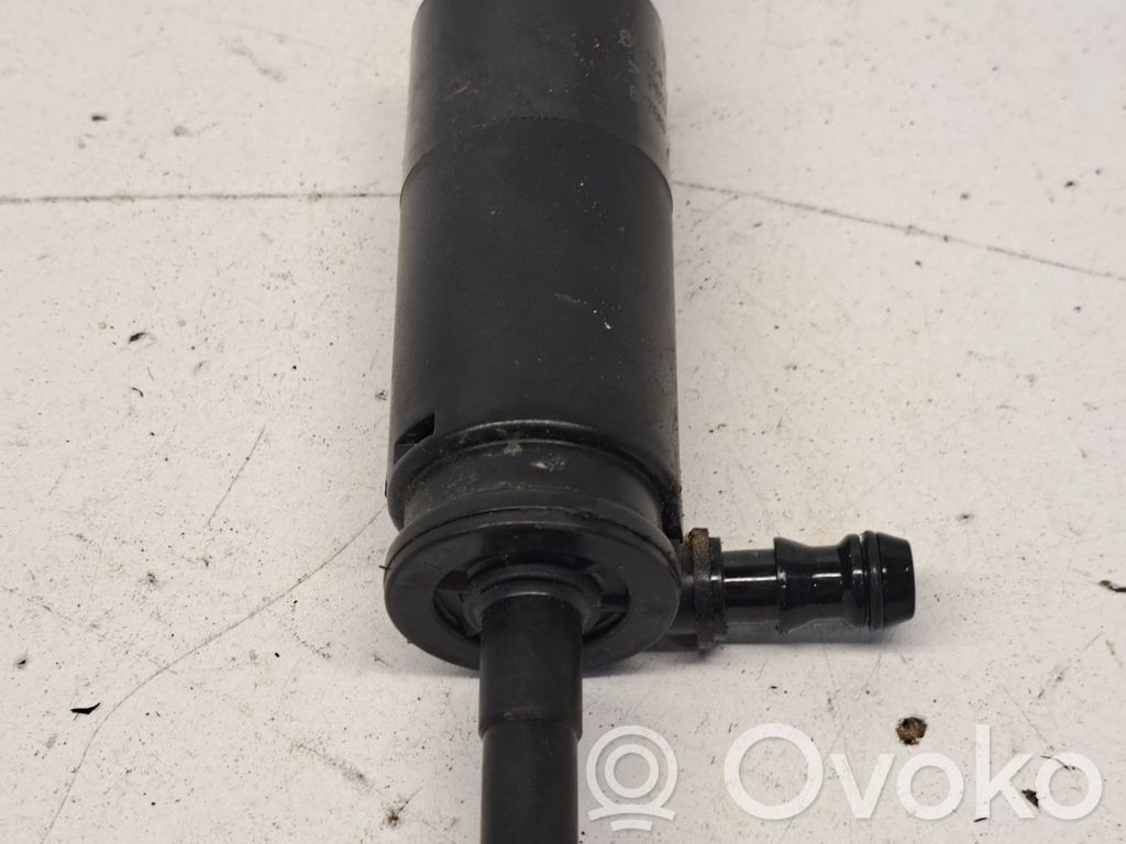 BMW 5 E60 E61 Headlight washer pump 