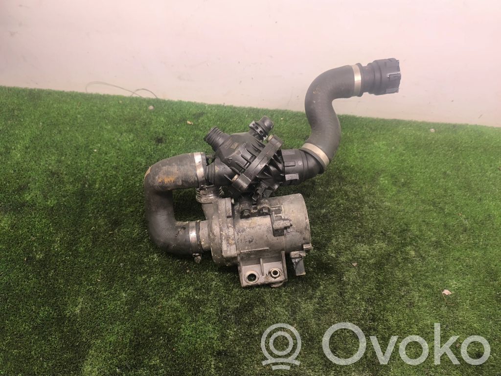 BMW 7 E65 E66 Water pump 