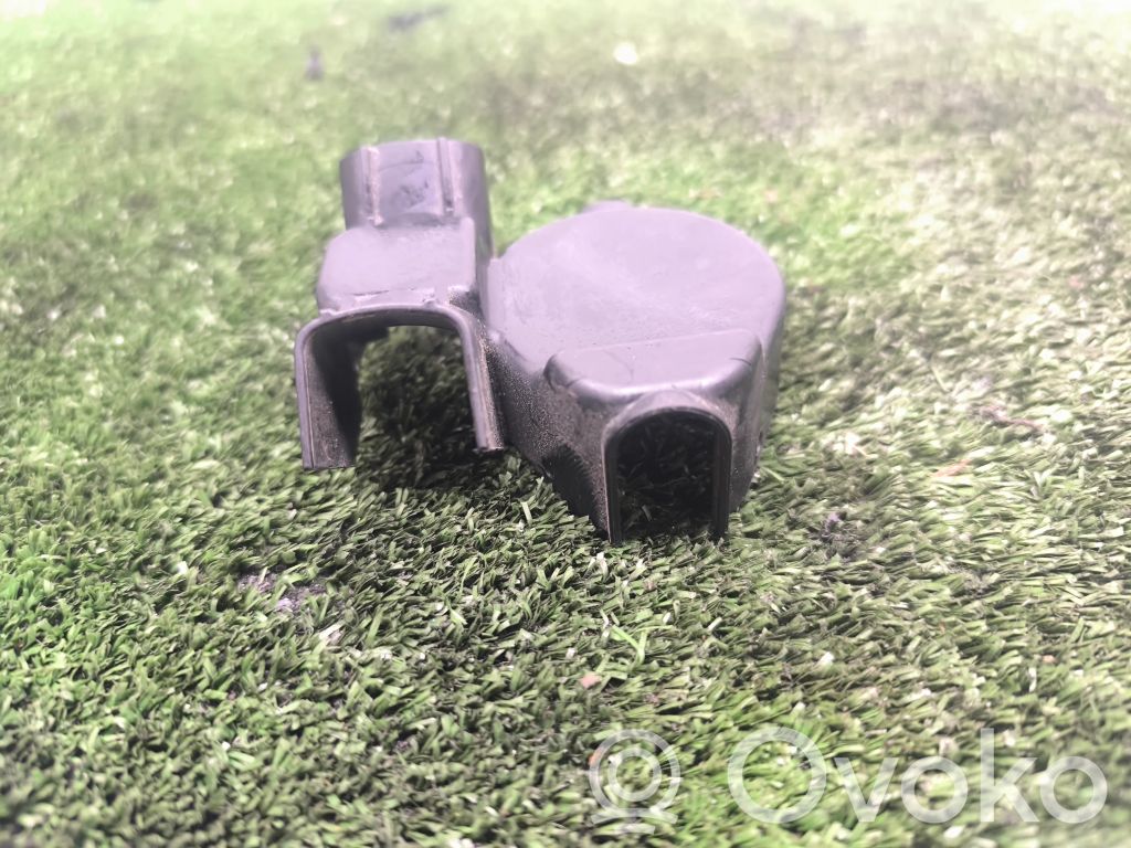 Câble de batterie positif   61149165547,6114916554701,9165547