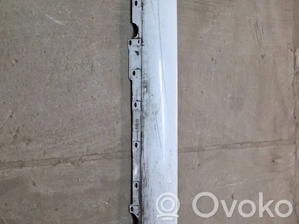 Kynnys   4E0853860