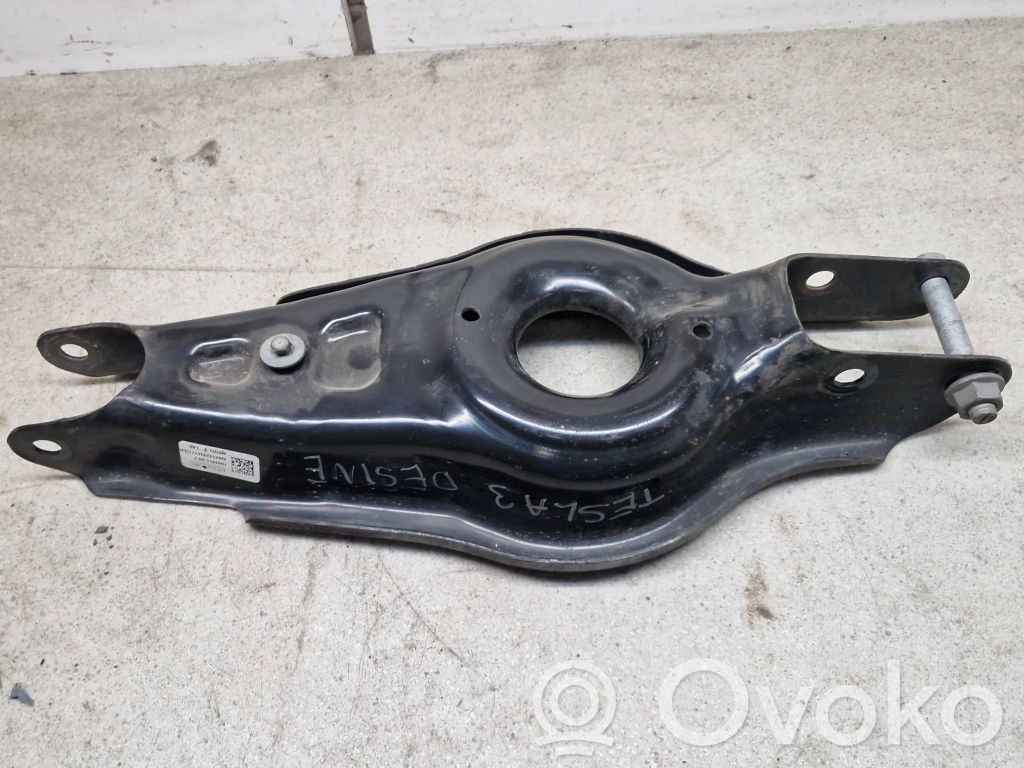 Tesla Model 3 Поддержка весны 