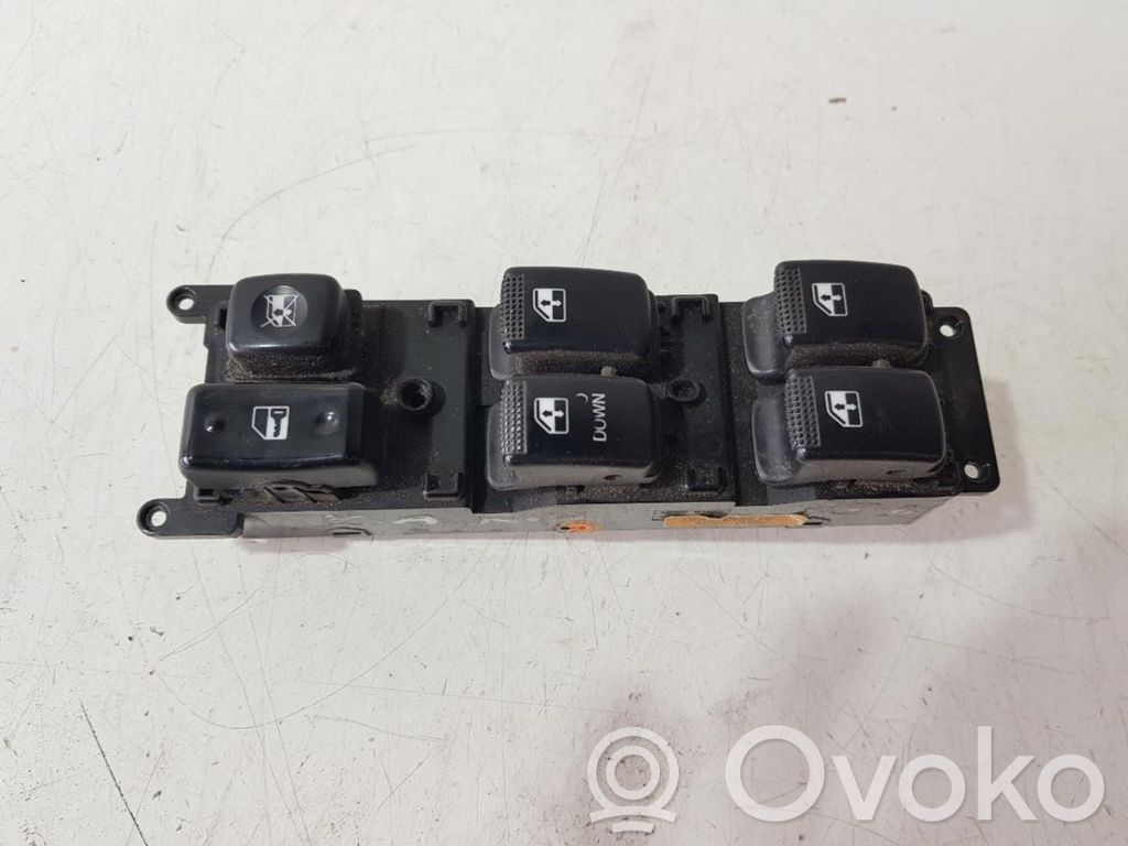 KIA Rio Electric window control switch 