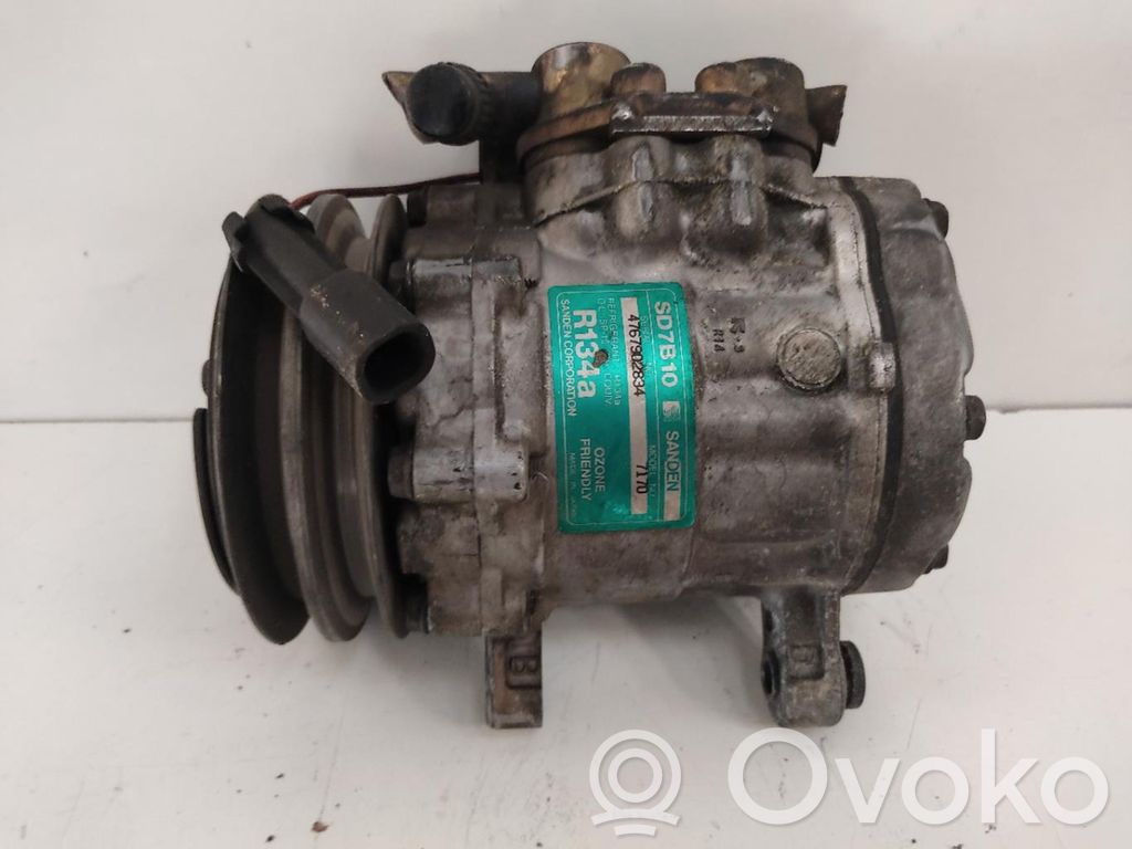 Opel Combo B Air conditioning (A/C) compressor (pump) 