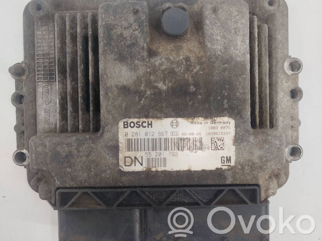 Opel Astra H Engine control unit/module 