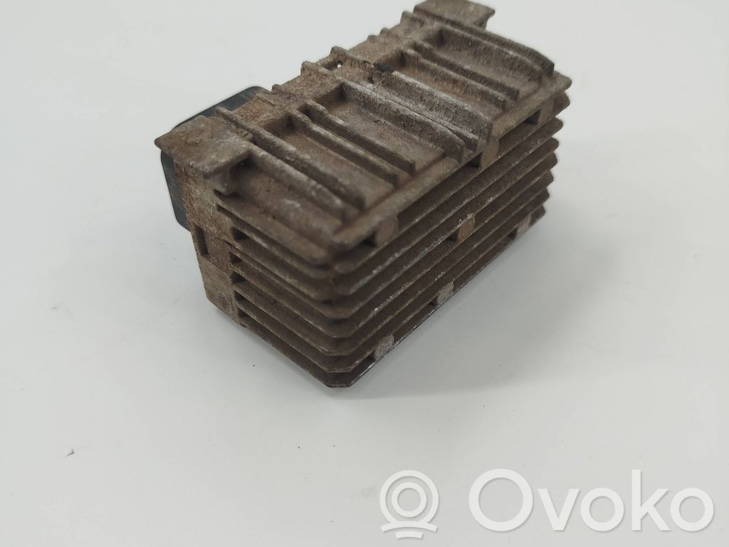 Peugeot Boxer Glow plug pre-heat relay 