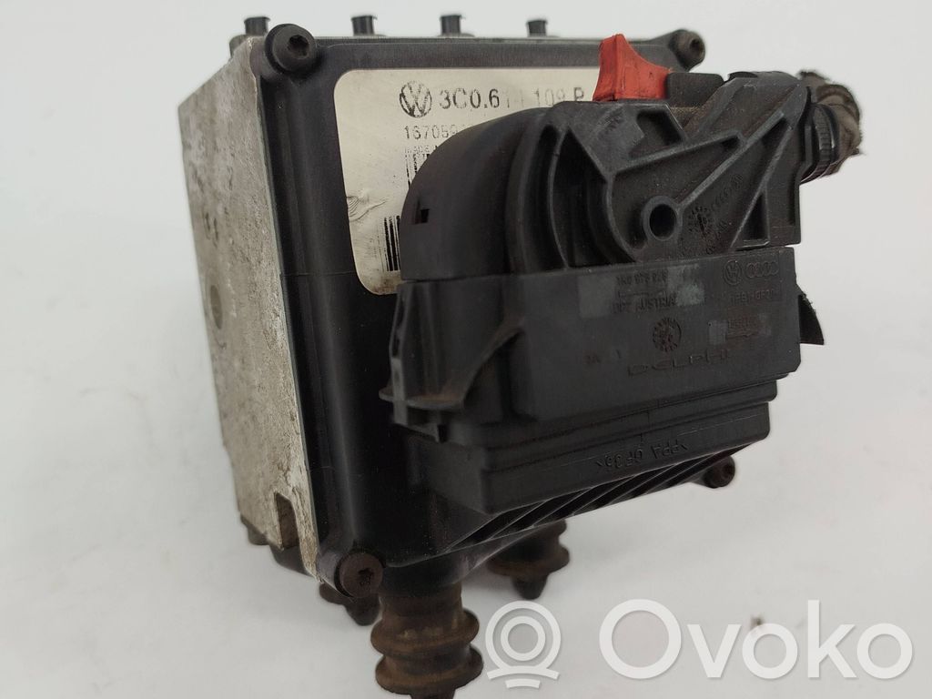 Volkswagen PASSAT B6 ABS Pump 