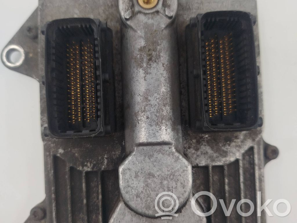 Opel Zafira B Engine control unit/module 