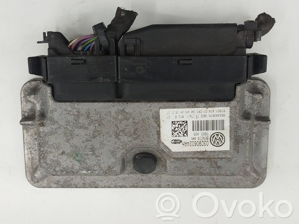 Volkswagen Golf Plus Engine control unit/module 