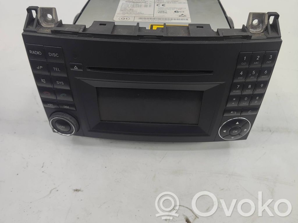 Panel / Radioodtwarzacz CD/DVD/GPS   A1699002000,A1694425460,A1699010700,A1694426260