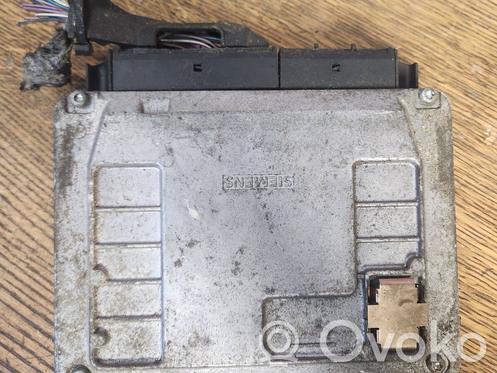 Skoda Fabia Mk1 (6Y) Engine control unit/module 