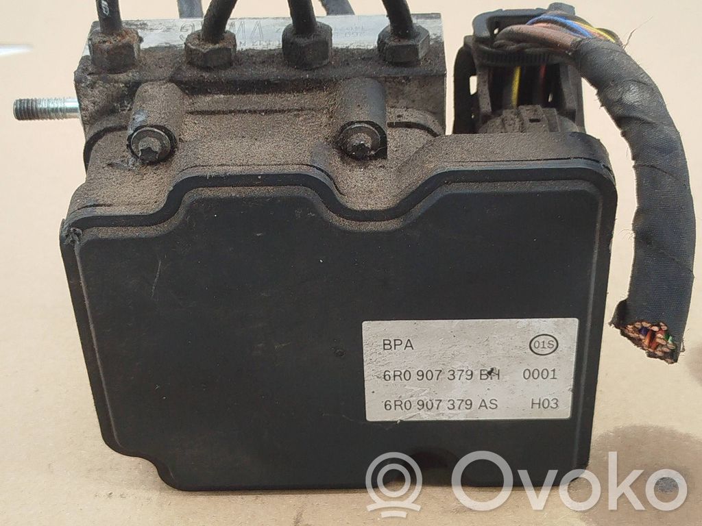 Volkswagen Polo ABS-pumppu 