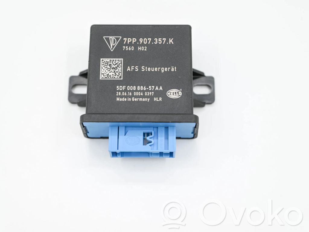 Porsche Macan (95B) Light module LCM 