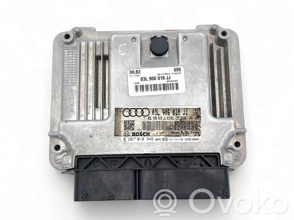 Audi A5 8T 8F Engine control unit/module 