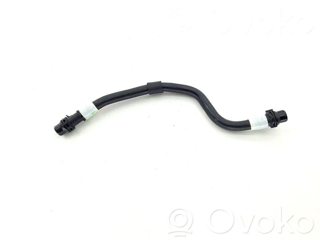 BMW i4 Engine coolant pipe/hose 