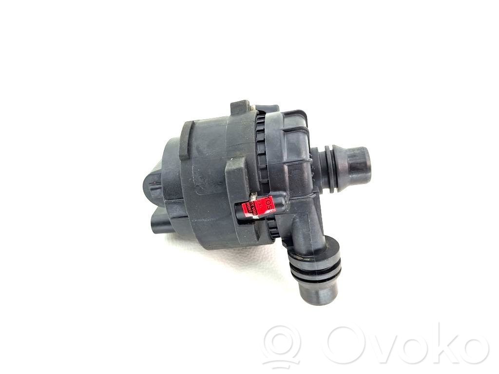 BMW i4 Electric auxiliary coolant/water pump 