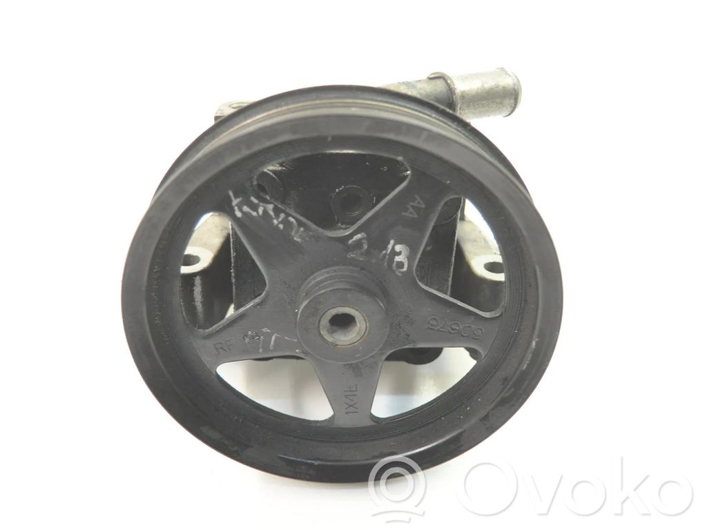 Jaguar X-Type Power steering pump 