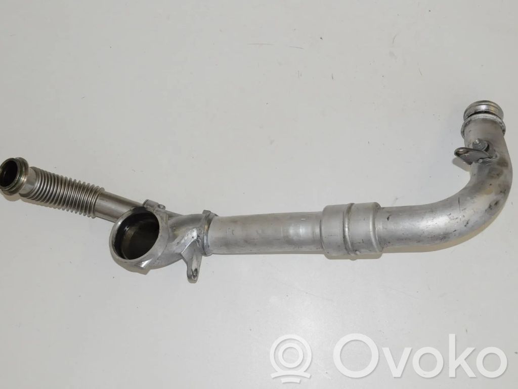 Intercooler hose/pipe