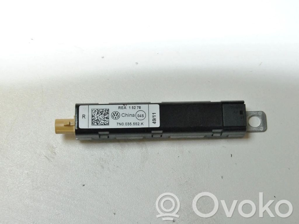 Volkswagen Sharan Pystyantennivahvistin 