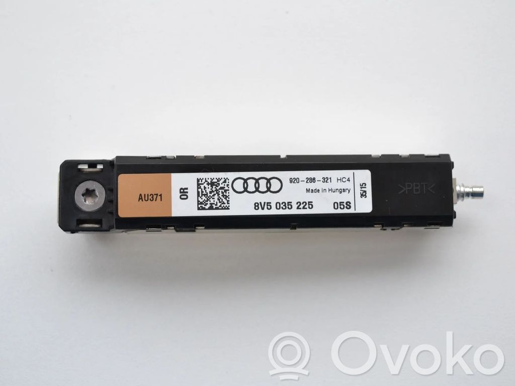 Audi A3 S3 8V Antenas pastiprinātājs 