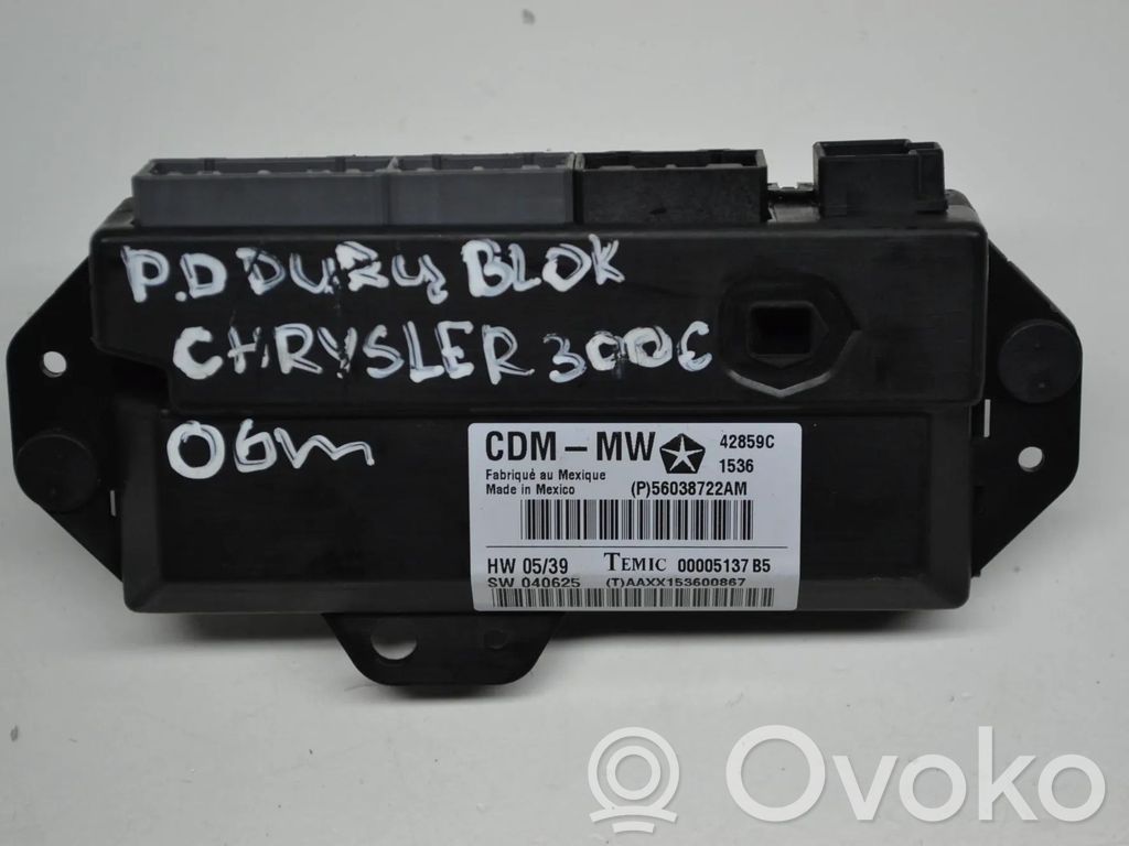 Chrysler 300 - 300C Unité de commande module de porte 