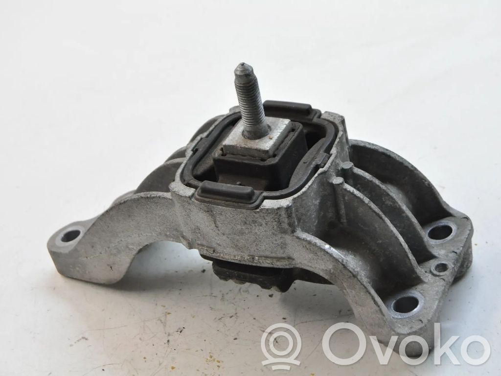 Mini One - Cooper Coupe R56 Engine mount bracket 