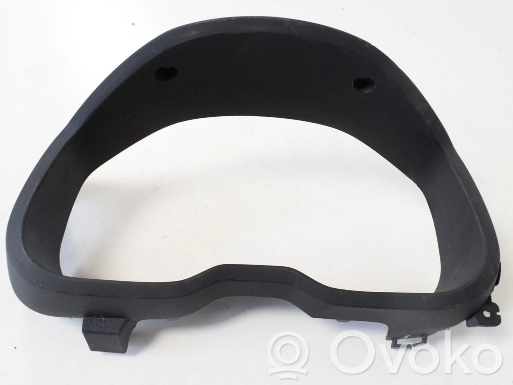 Subaru Outback Dashboard trim 