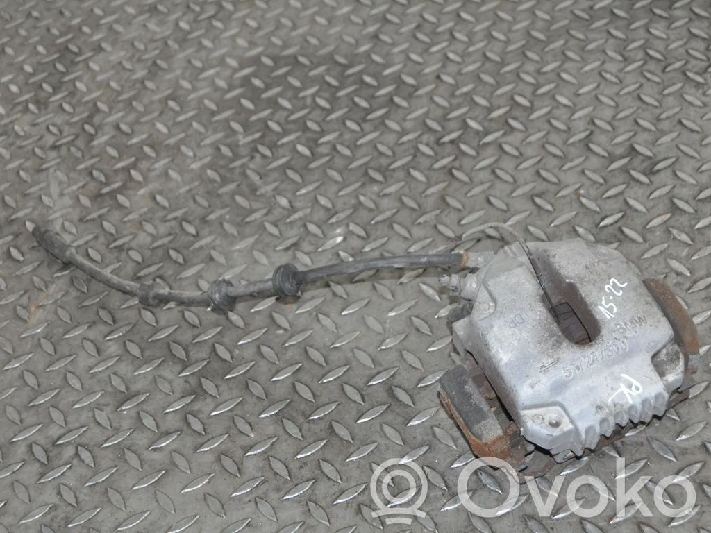 Front brake caliper