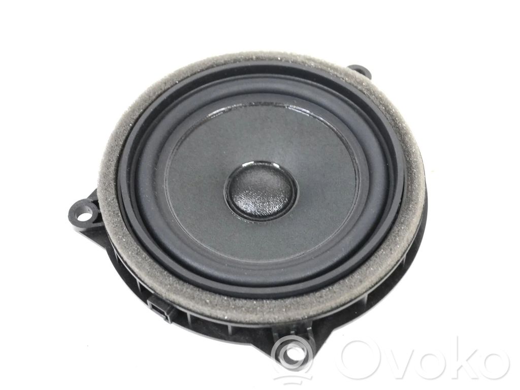 Audi Q8 Altavoz de la puerta delantera 
