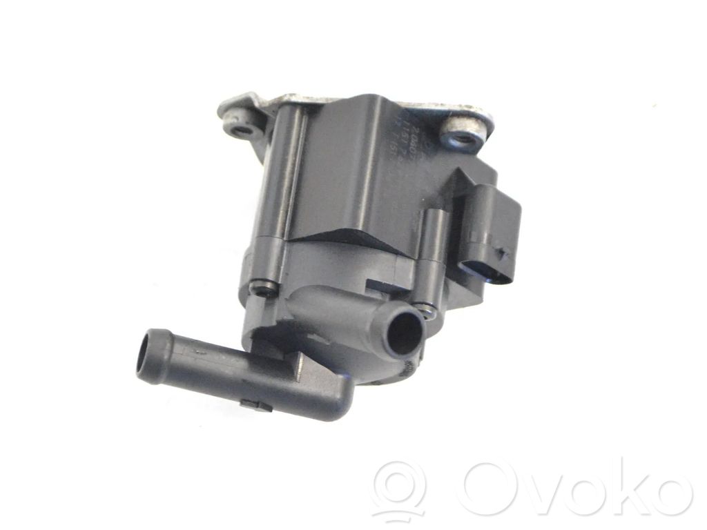 BMW 5 F10 F11 Pompa elettrica dell’acqua/del refrigerante ausiliaria 