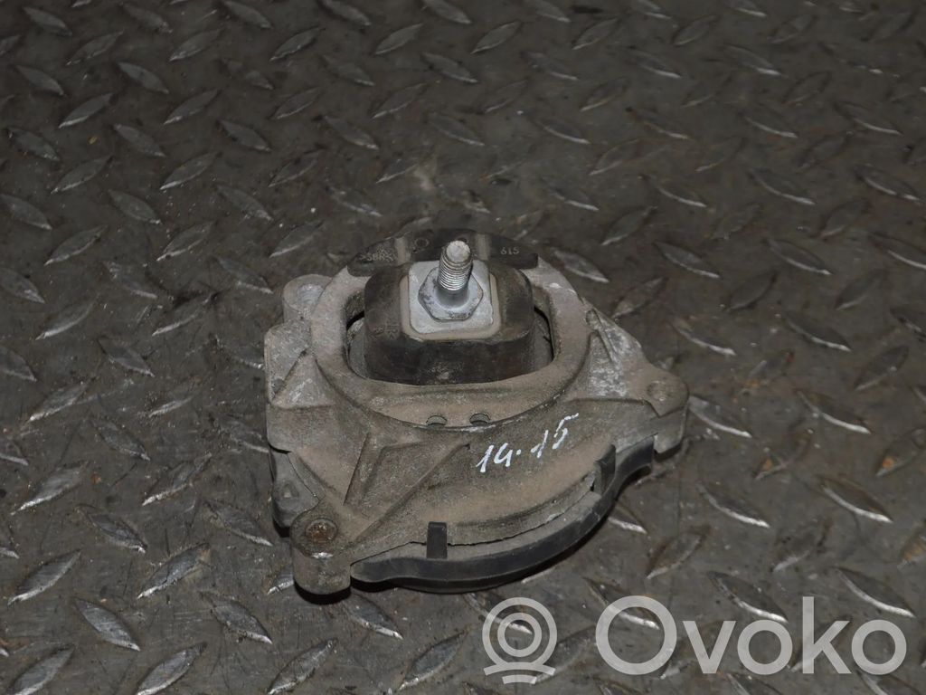 BMW 3 F30 F35 F31 Engine mount bracket 
