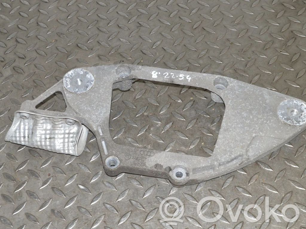 Rear differential/diff mount bracket   8K0599287J
