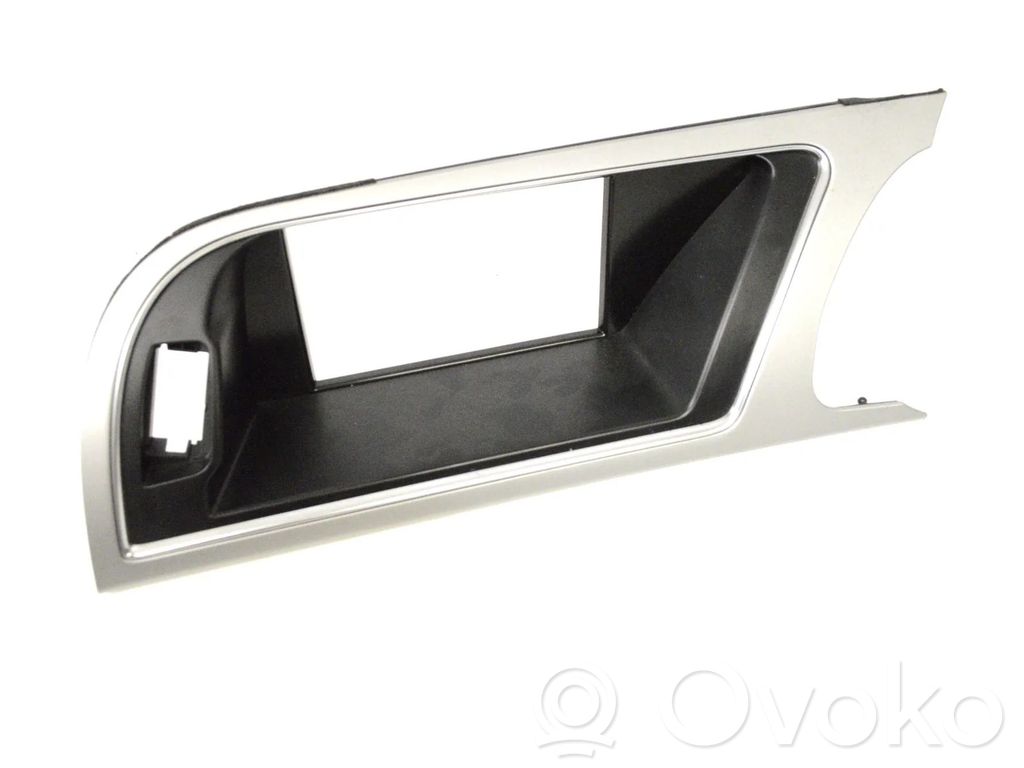 Audi A5 8T 8F Radio/GPS head unit trim 