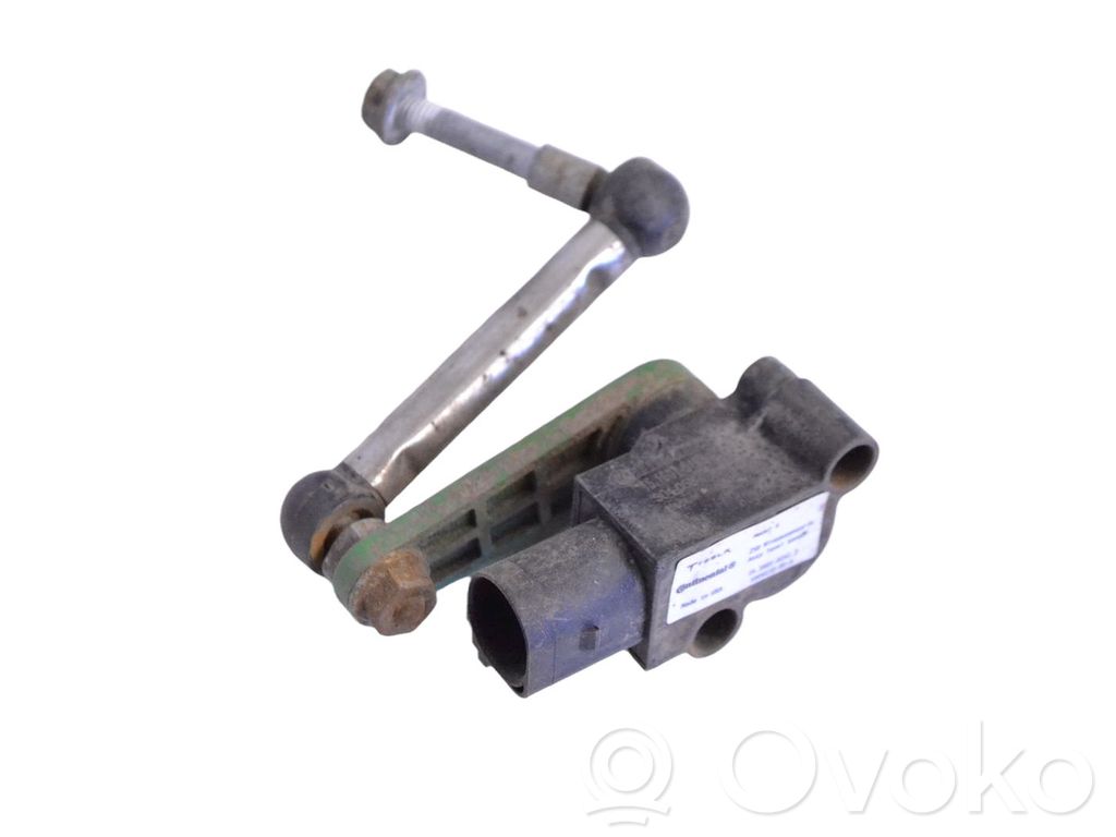 Tesla Model S Rear air suspension level height sensor 