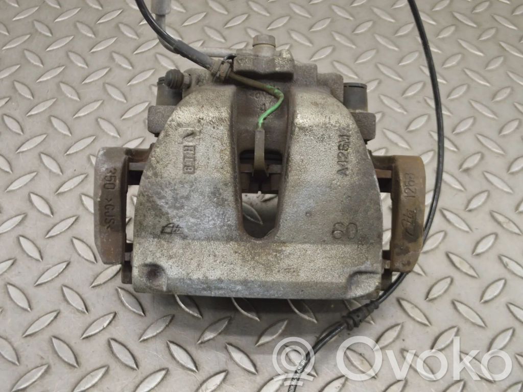 Front brake caliper