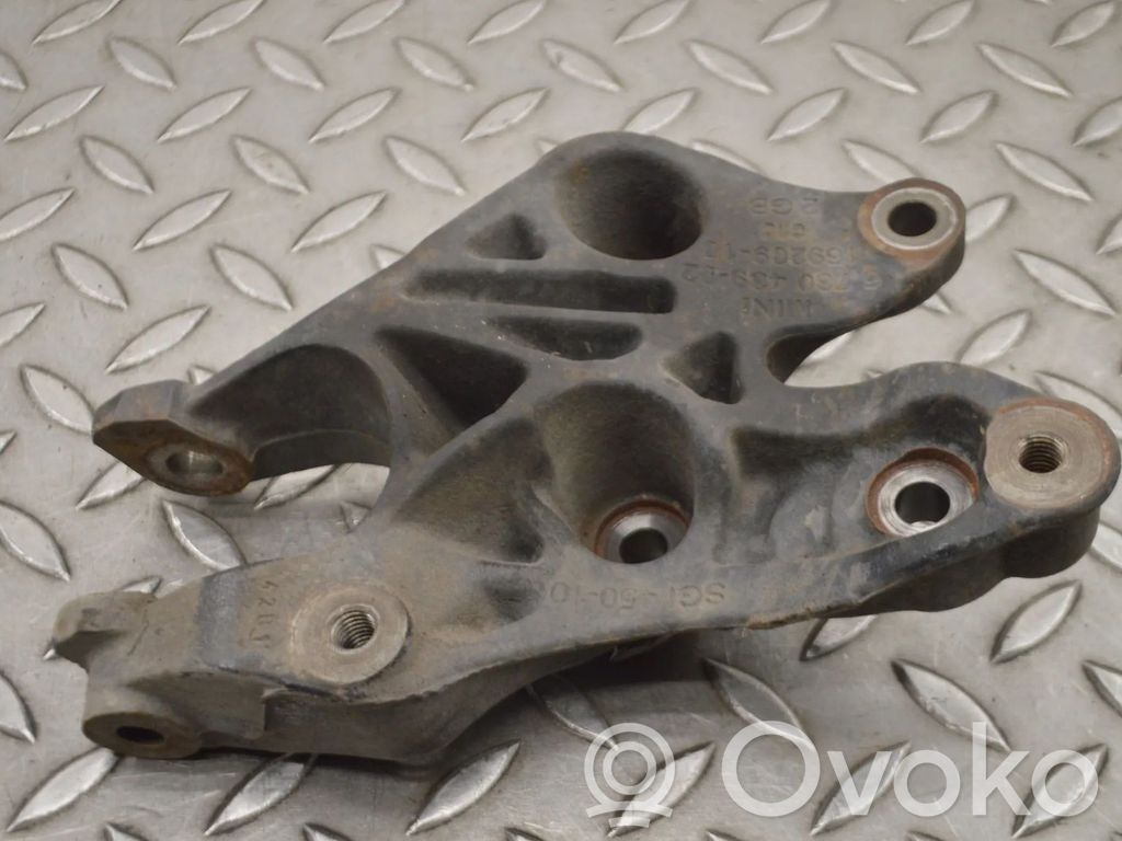 Mini One - Cooper R57 Gearbox mounting bracket 