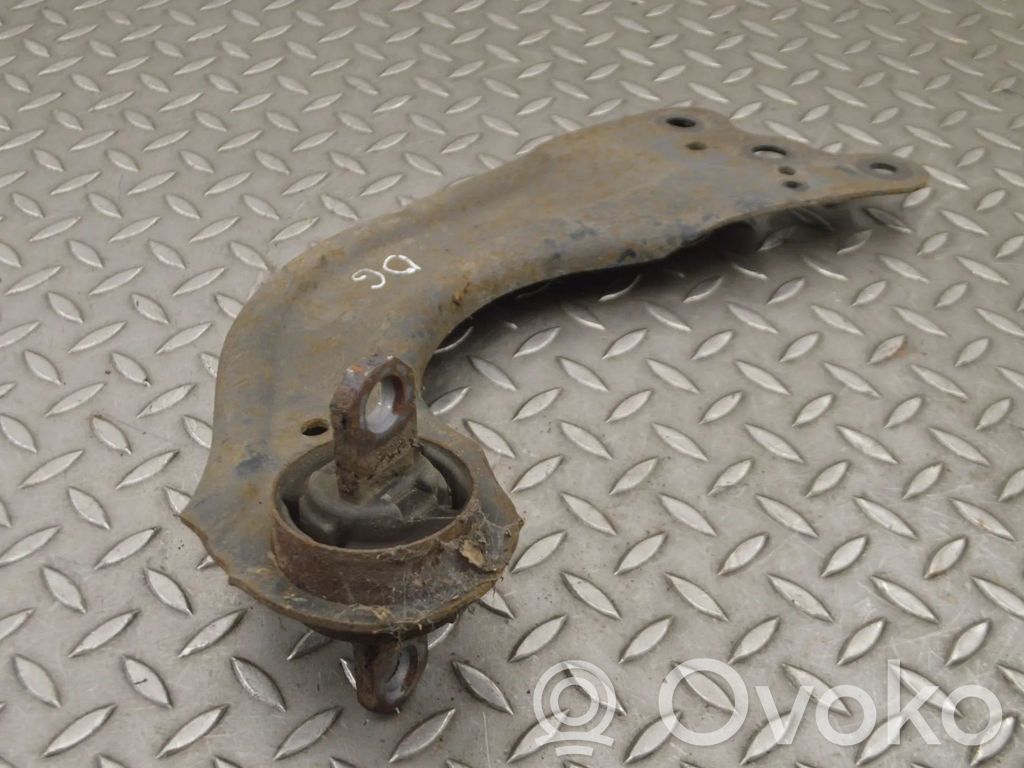 Rear upper control arm/wishbone