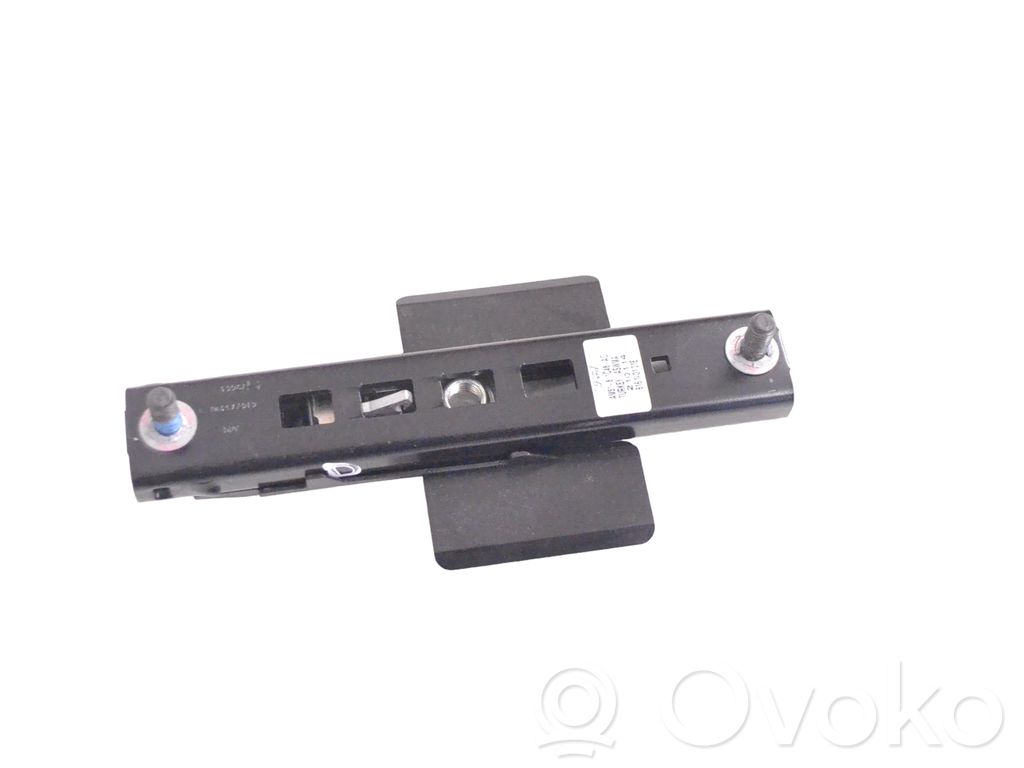 Ford Focus Sicherheitsgurthöhenversteller 