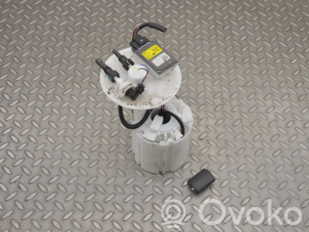 KIA Xceed Bomba interna de combustible 