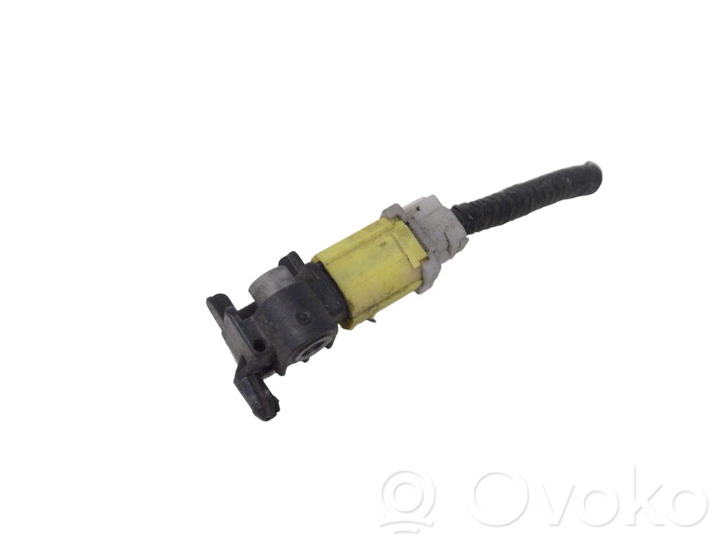 Subaru Outback (BS) Airbag deployment crash/impact sensor 