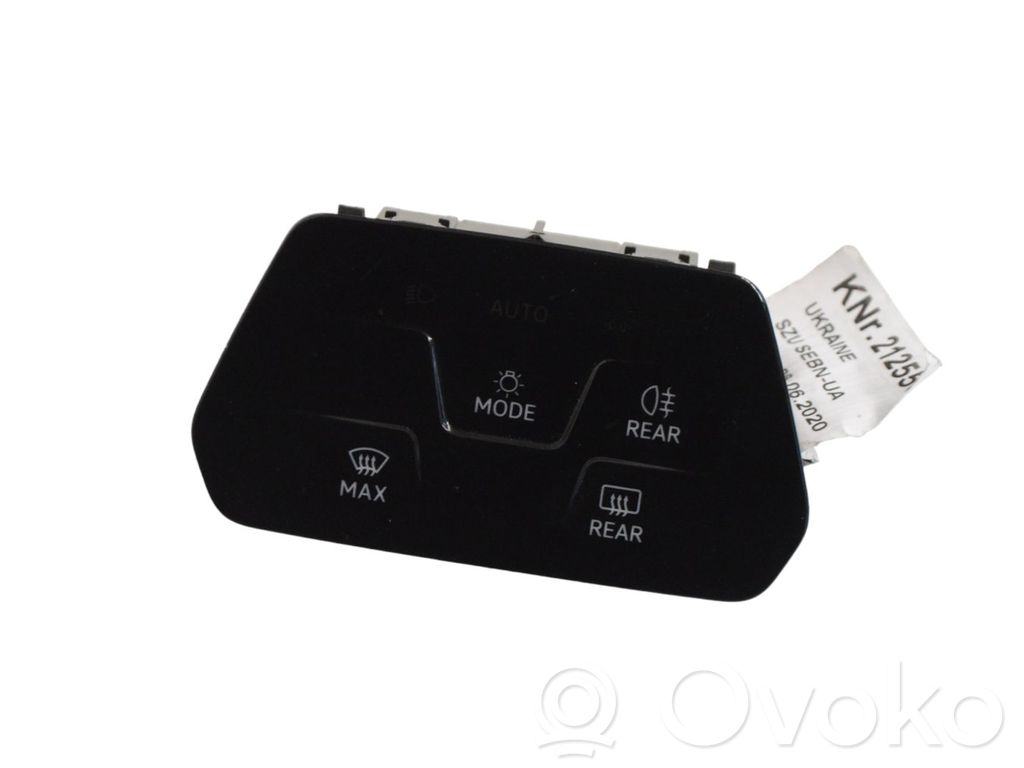Volkswagen Golf VIII Light switch 