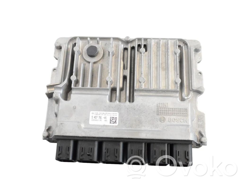 BMW 3 G20 G21 Engine control unit/module 
