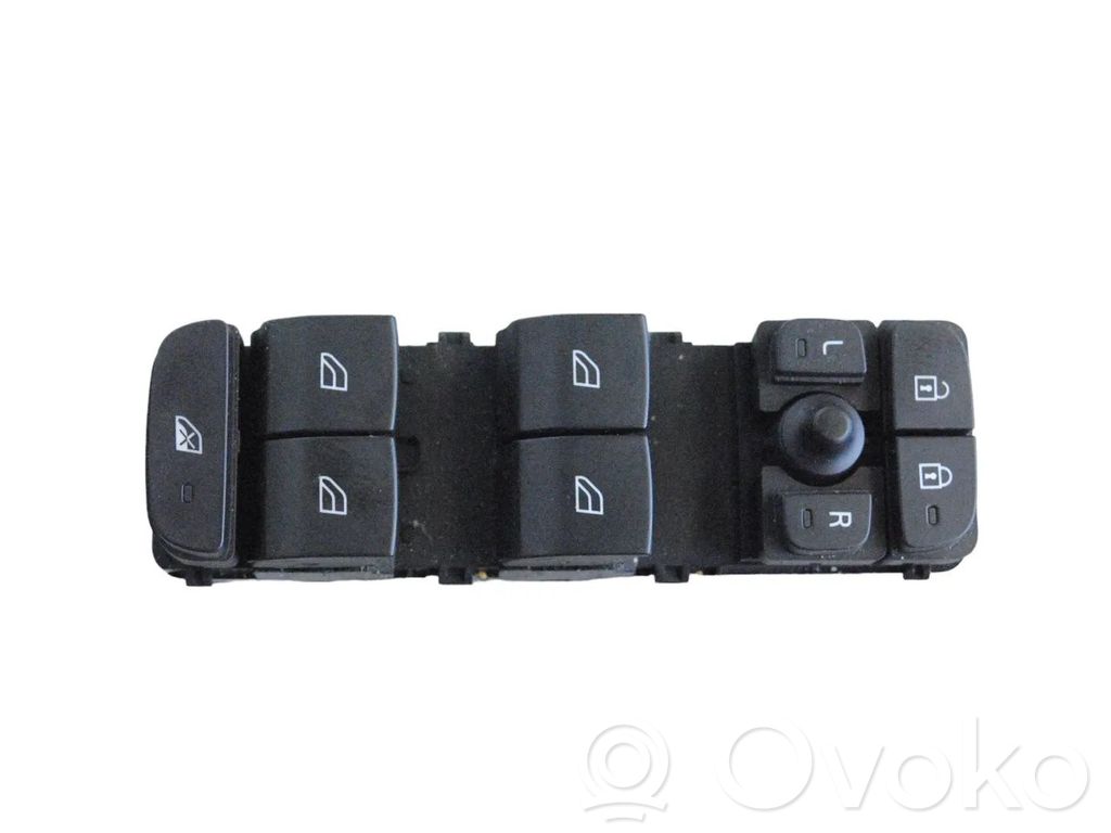 Volvo XC40 Electric window control switch 